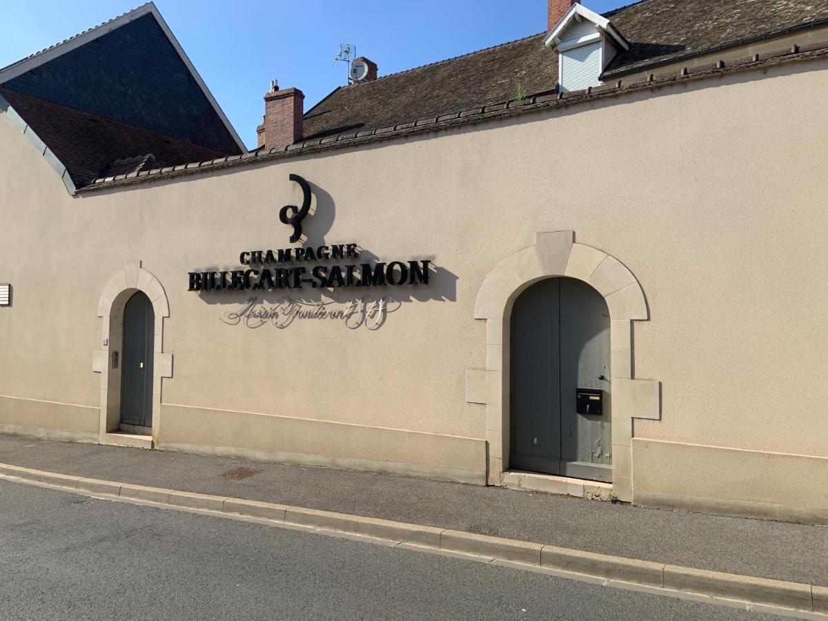 Champagne & Grand Cru Apartment Ay-Champagne Exterior photo